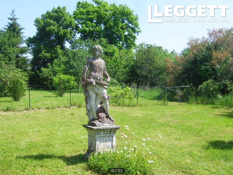 Property photo 3 of 10