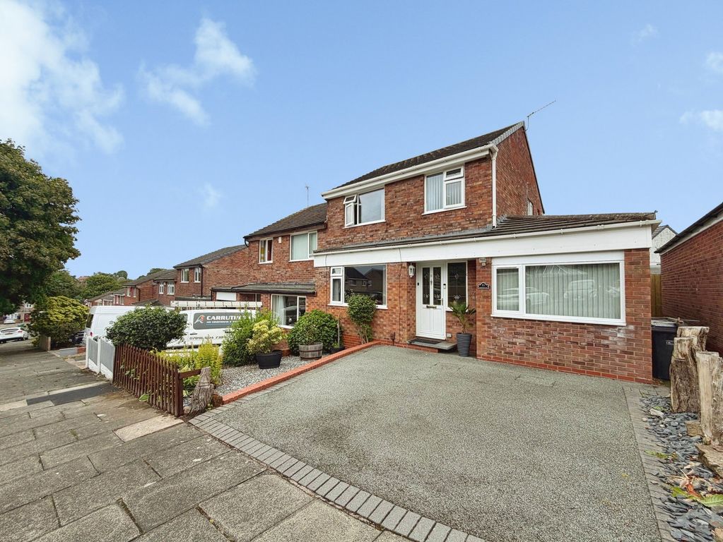 Property photo 1 of 37