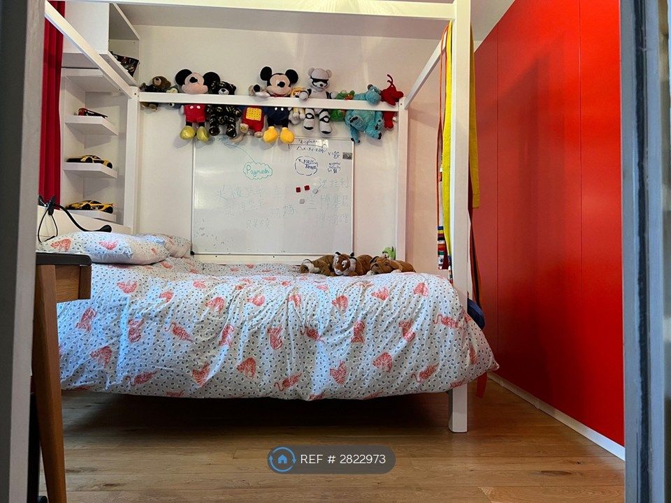 Property photo 1 of 9 Bedroom 2 Available End Of September