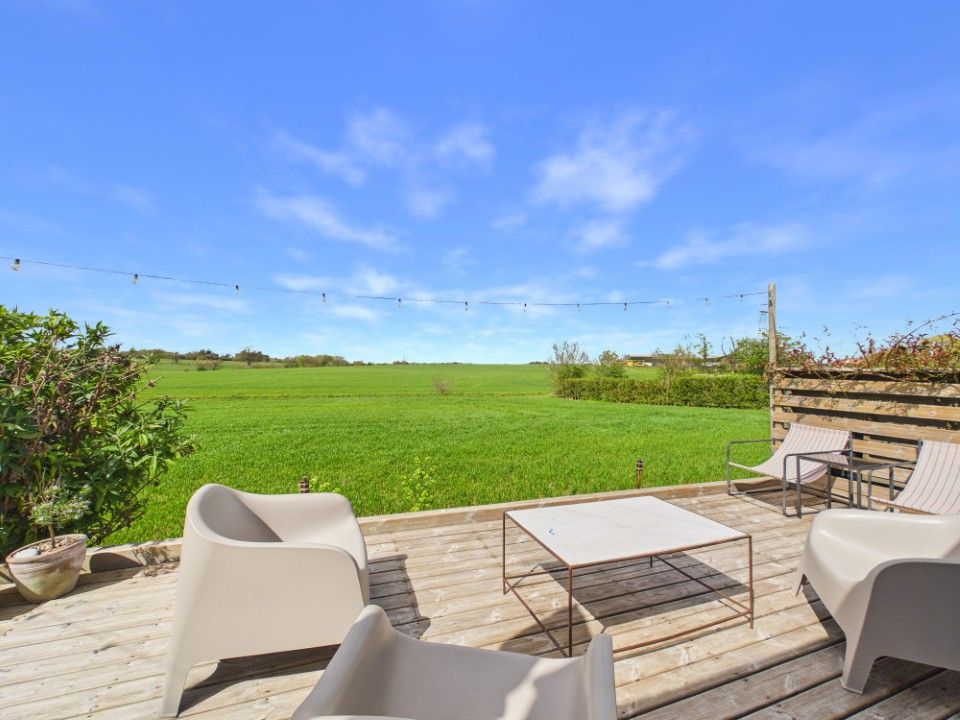 Property photo 2 of 38