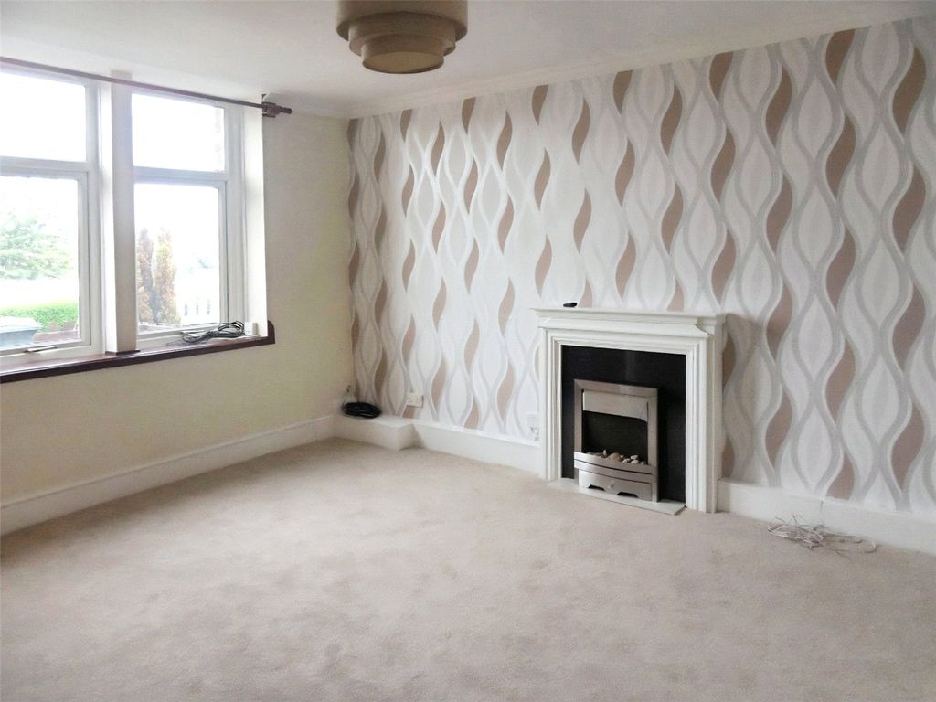 Property photo 2 of 10 Picture No. 18