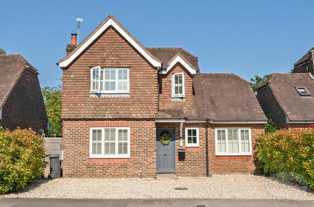 Property photo 1 of 14 52055895-8F27-4Fc...