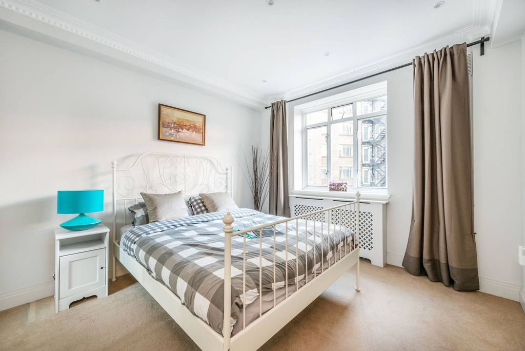 Property photo 2 of 7