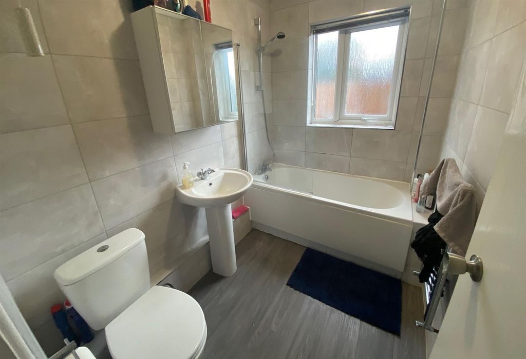 Property photo 3 of 9 Bathroom New.Jpg