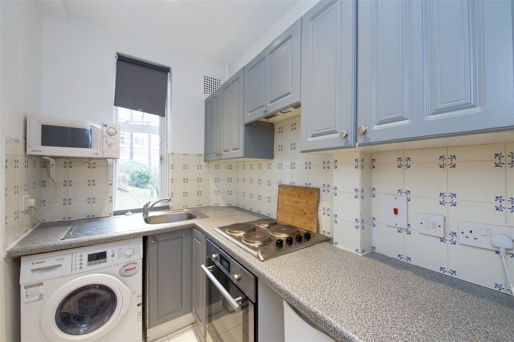 Property photo 2 of 9 Photo 05