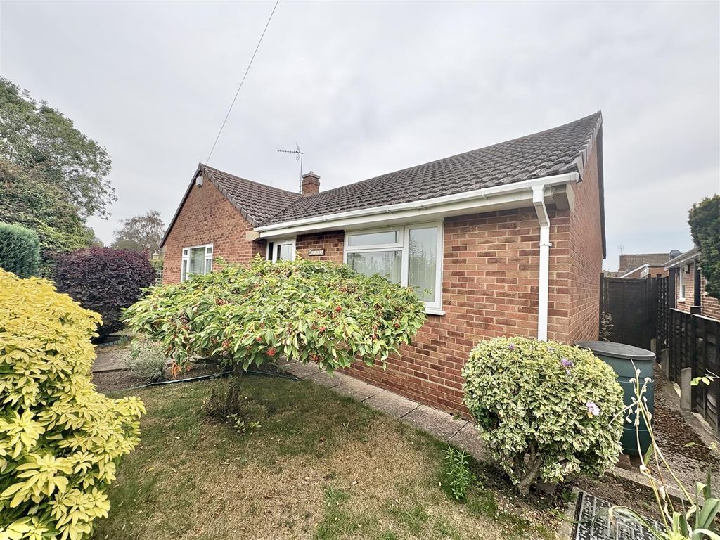 Property photo 1 of 16
