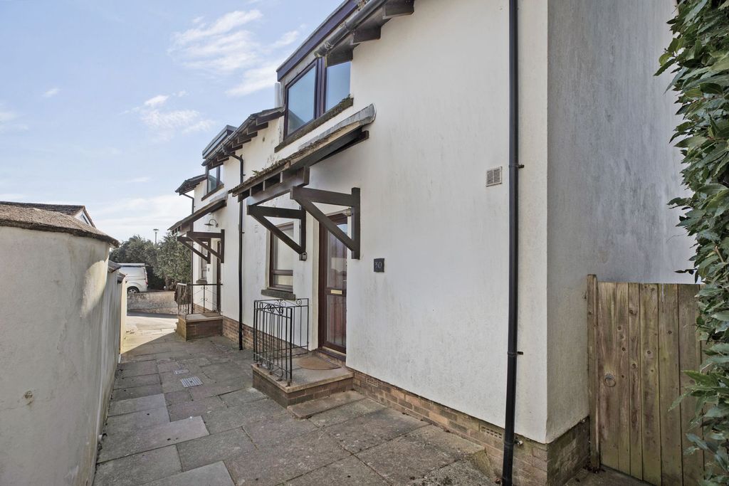 Property photo 2 of 18 Photo 14