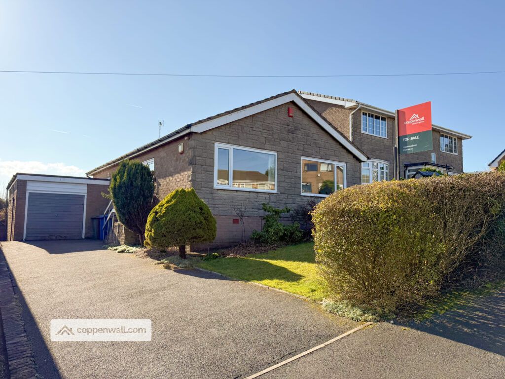 Property photo 2 of 32