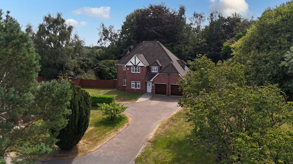 Property photo 1 of 51