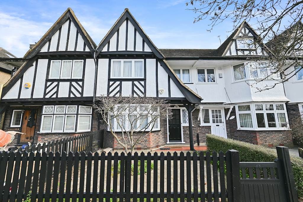 Property photo 1 of 15