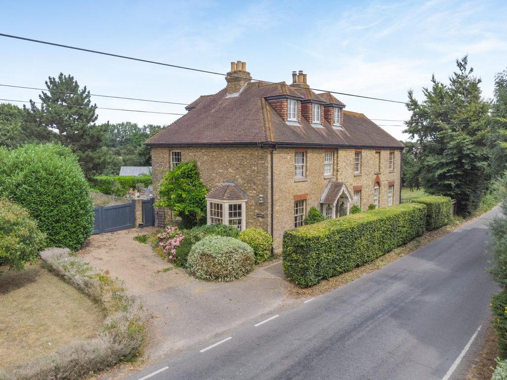 Property photo 1 of 18 Westerfield