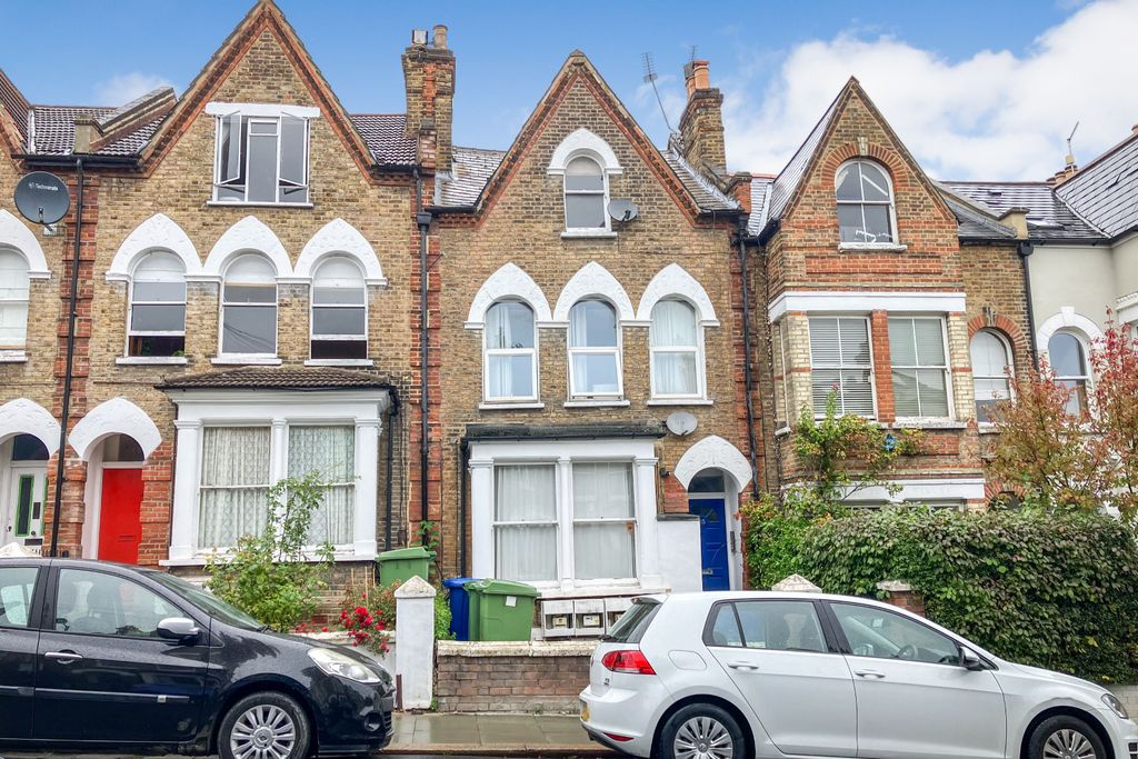 Property photo 1 of 4 35C Grove Hill Road, Camberwell, London, Se5 8Df