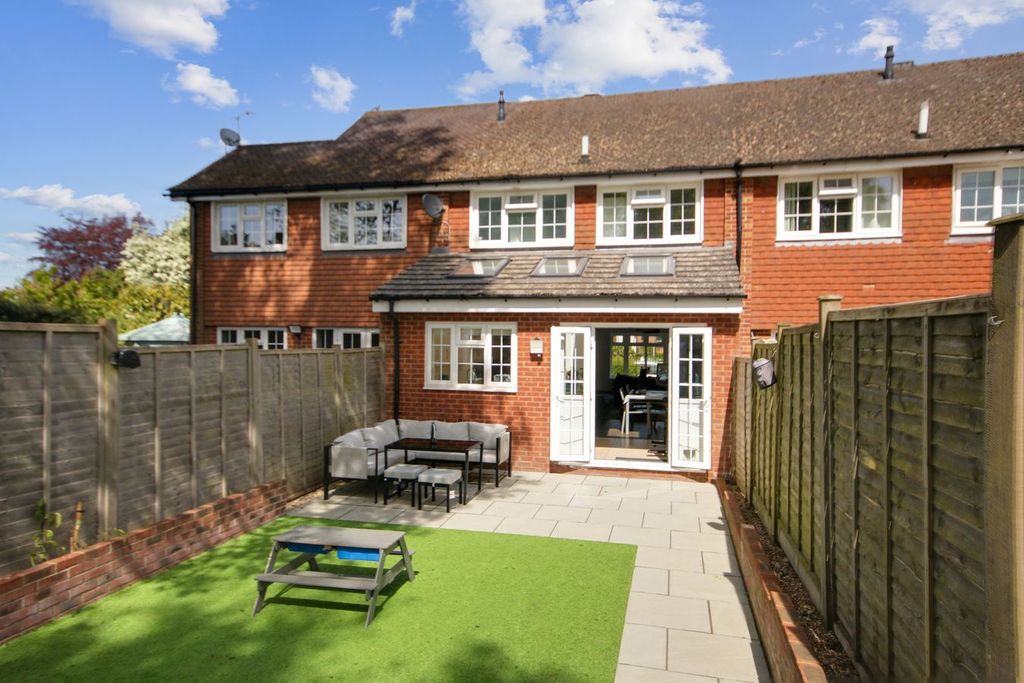 Property photo 2 of 13