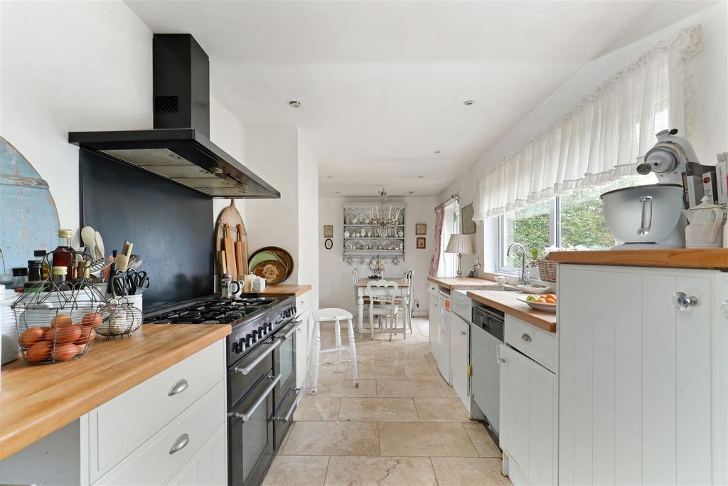 Property photo 3 of 25 Sketch_Ph37_6260677.Jpg