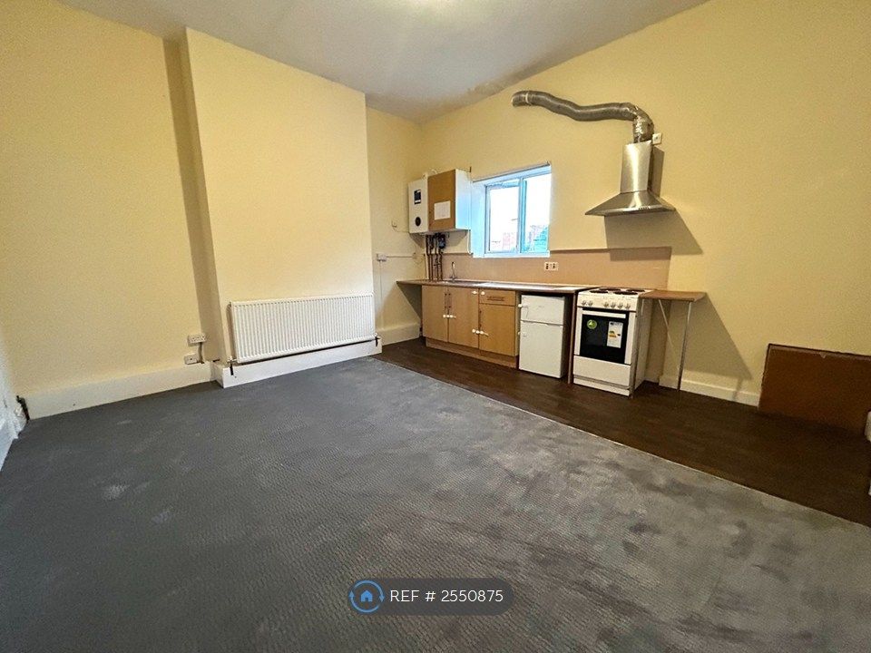 Property photo 2 of 3