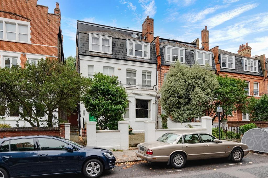 Property photo 1 of 12