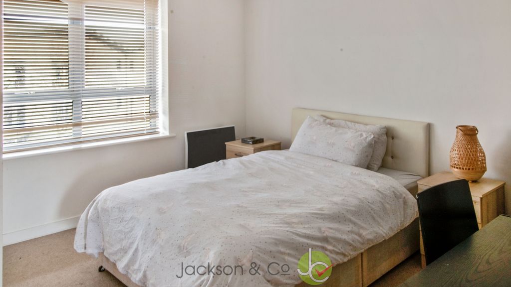 Property photo 2 of 7 Img_0871-Img_0872
