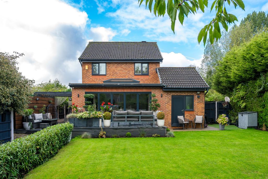Property photo 2 of 53 Photo 16