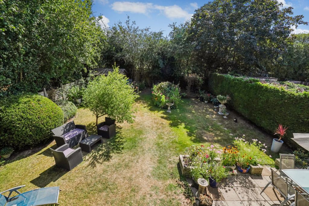 Property photo 3 of 22