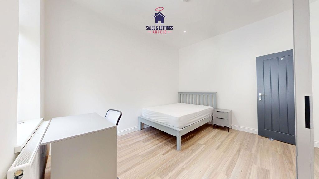 Property photo 2 of 39 X7H85Xfg.Jpeg