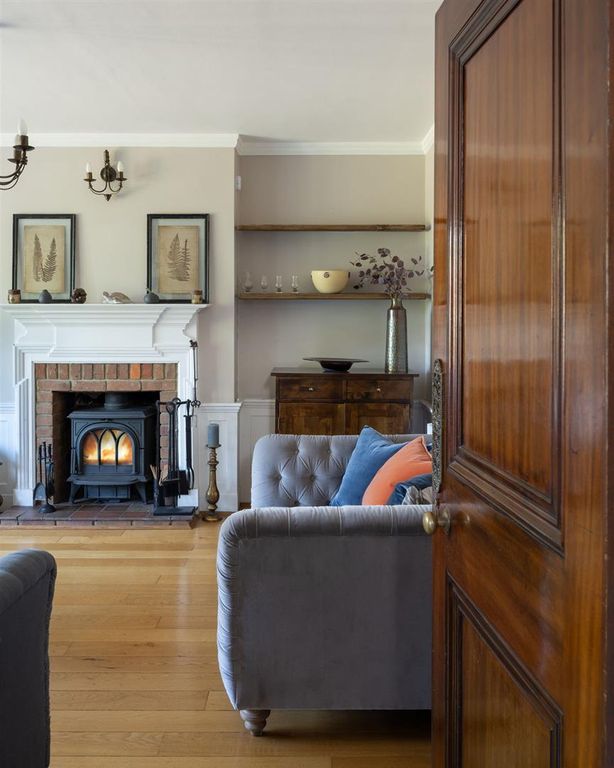 Additional image 8 of 6 bed detached house for saleBasmore Lane, Lower Shiplake, Henley-On-Thames RG9