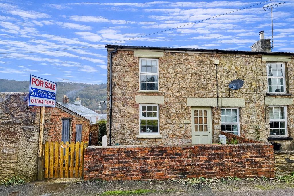 Property photo 1 of 18