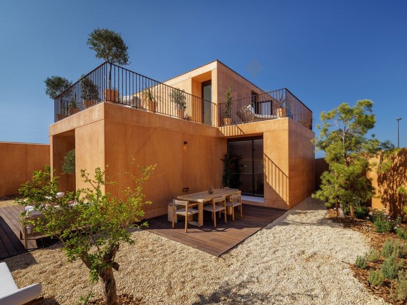 Property photo 3 of 36