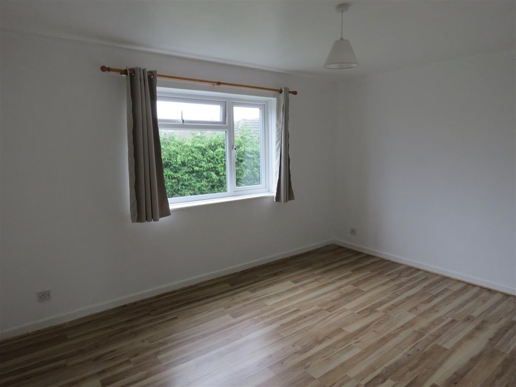 Property photo 3 of 7 Img_1300.Jpg