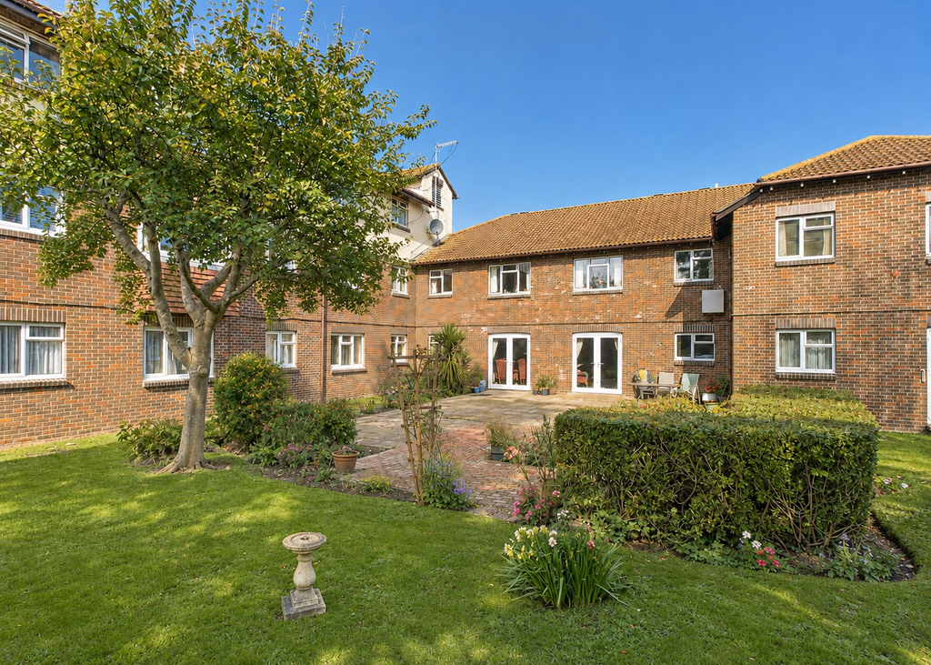 Property photo 1 of 15