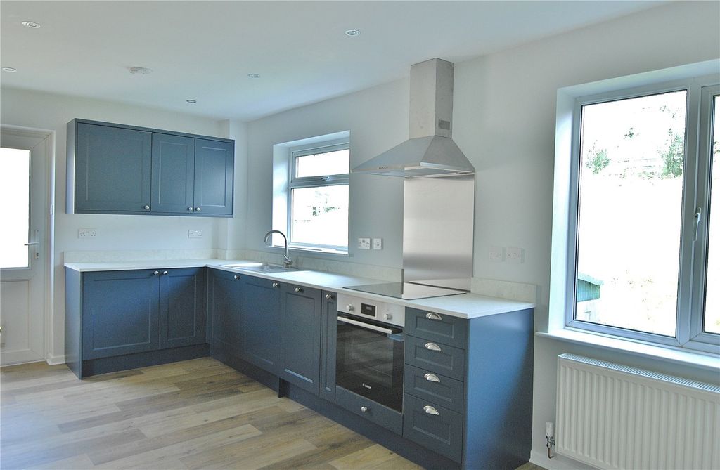 Property photo 3 of 9 Picture No. 05