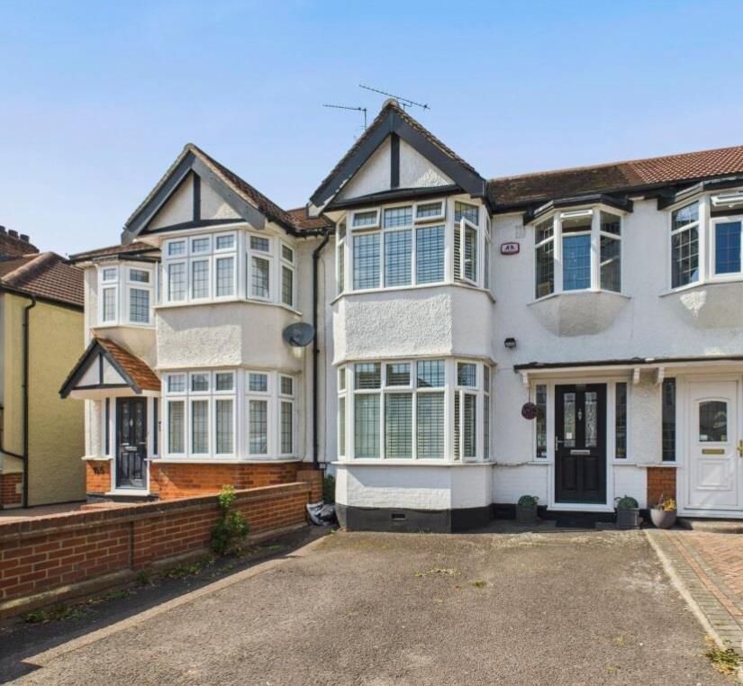 Property photo 1 of 12