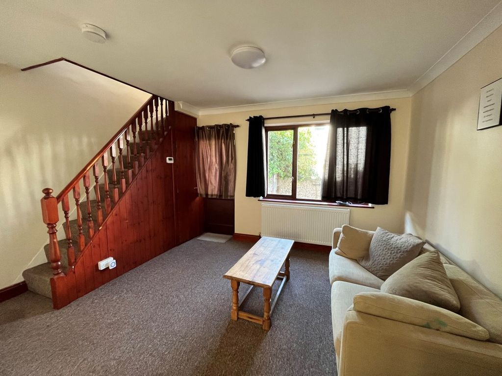 Property photo 3 of 10 Gallery