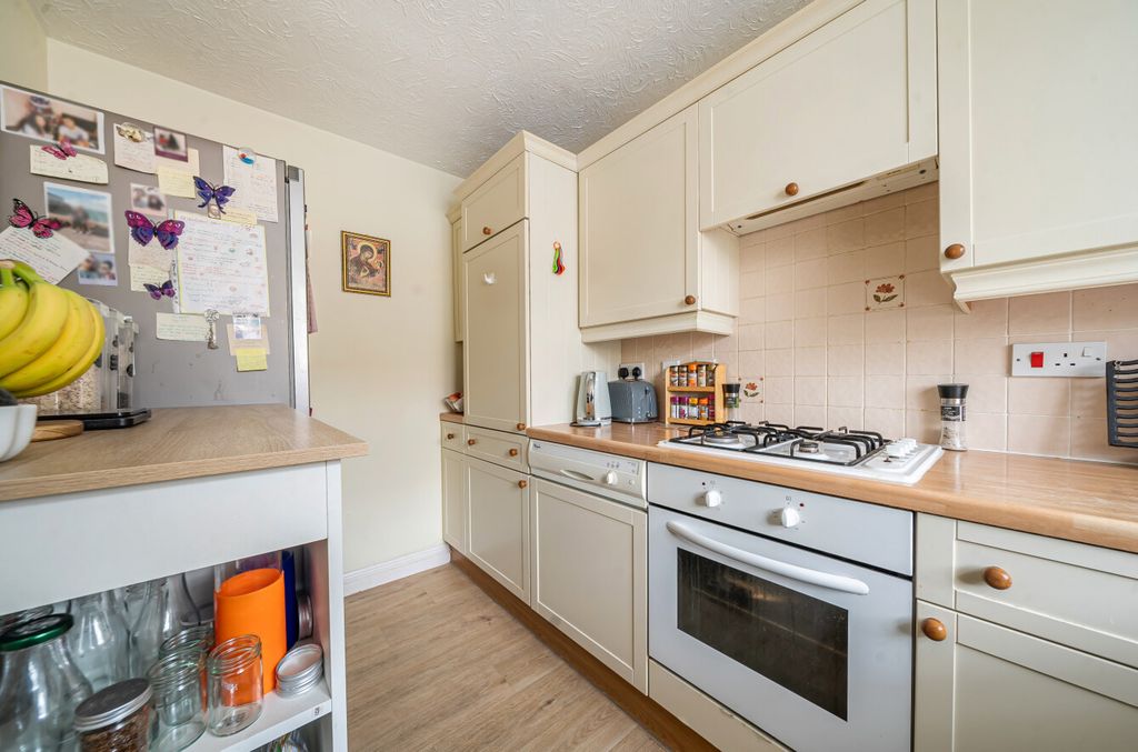 Property photo 3 of 15 1420792-7-69A6B5A...