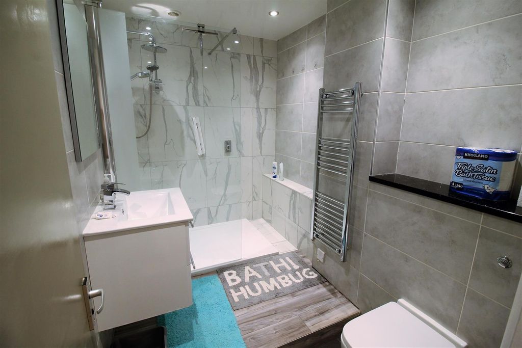 Property photo 3 of 6 2.Jpg