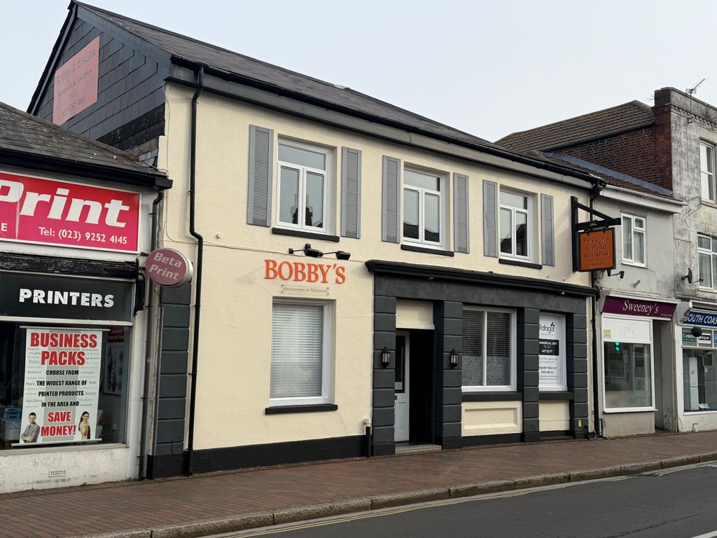 Property photo 1 of 10 Great Location