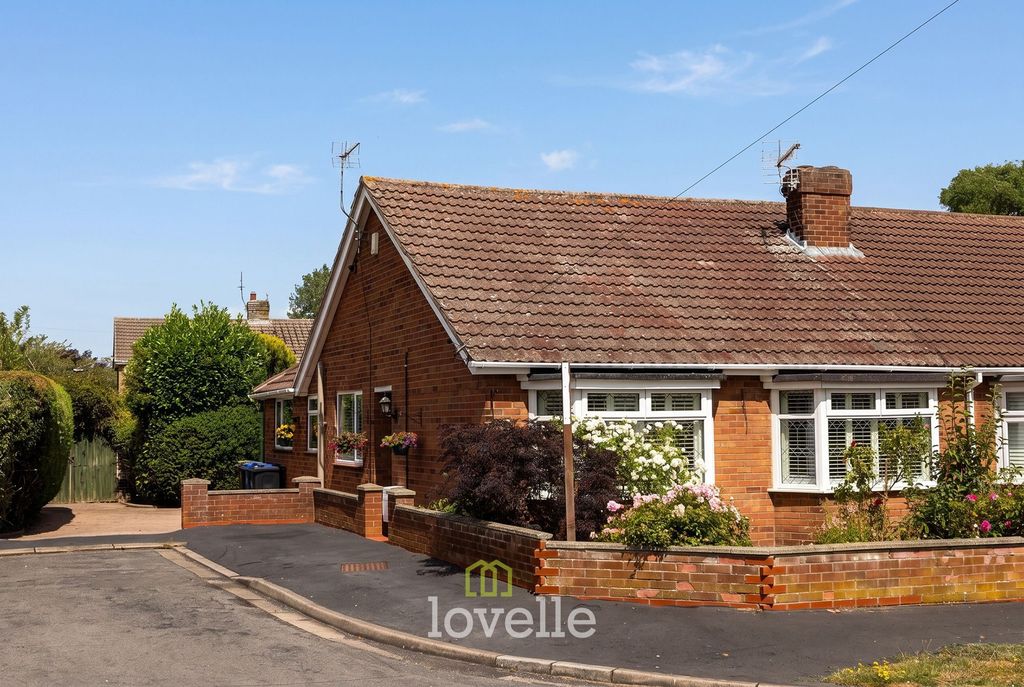 Property photo 1 of 21