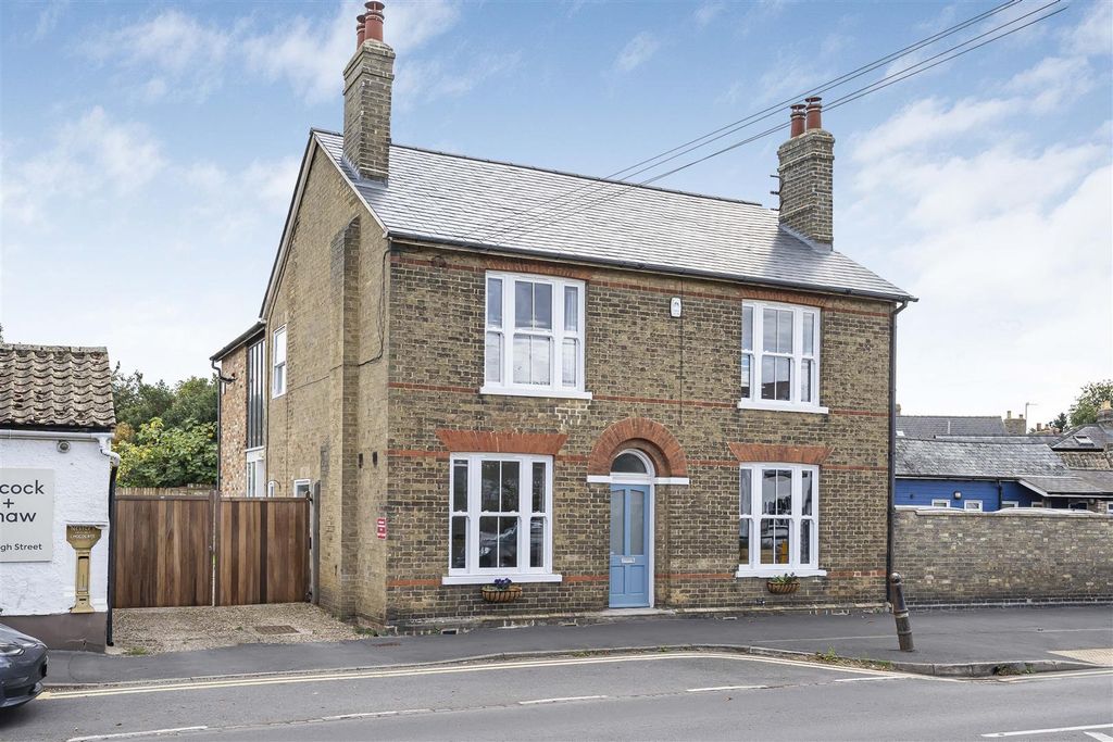 Property photo 1 of 36 34_64304.Jpg