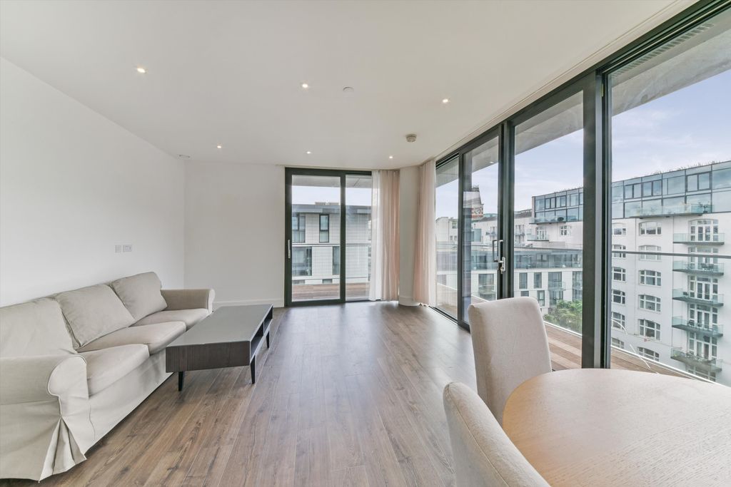 Property photo 2 of 15 Image