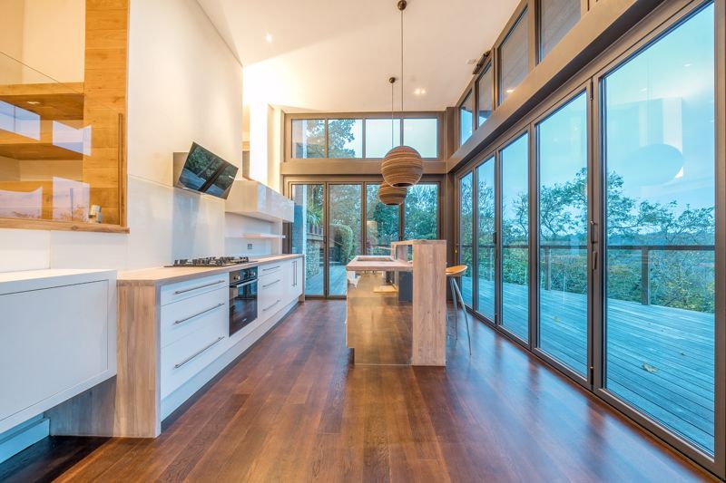 Property photo 3 of 28 Photo 22