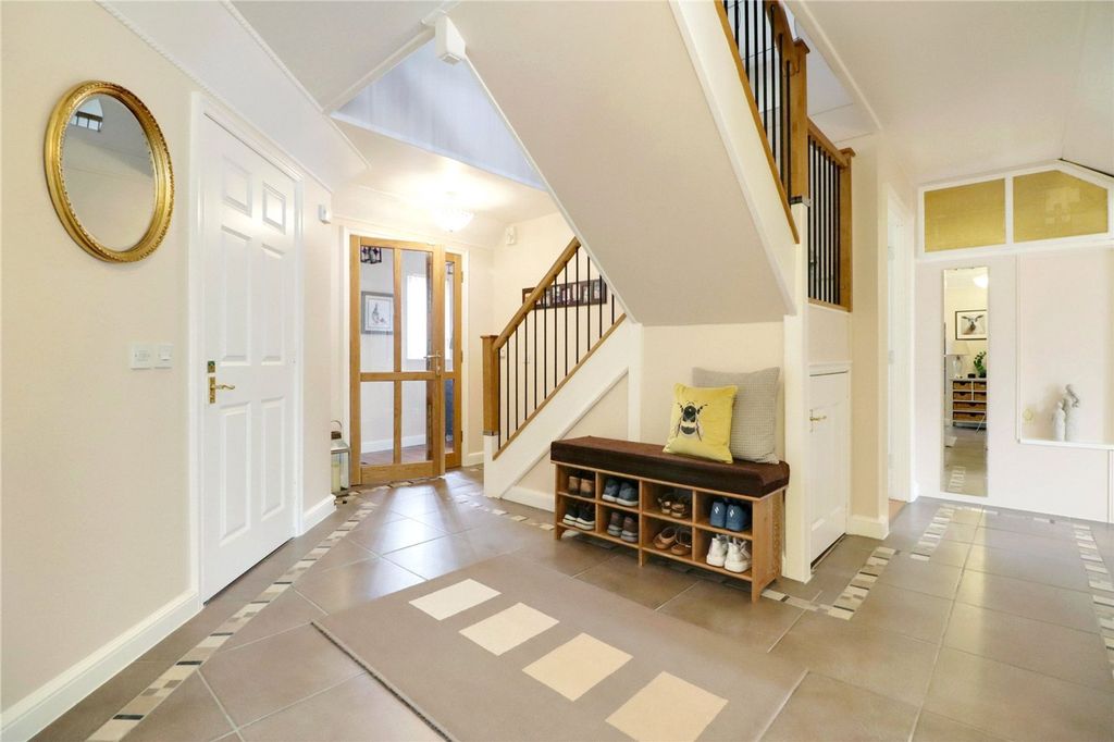 Property photo 3 of 44 Picture No. 03