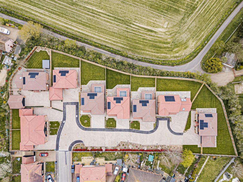 Property photo 3 of 7 L J Imaging-27.Jpg