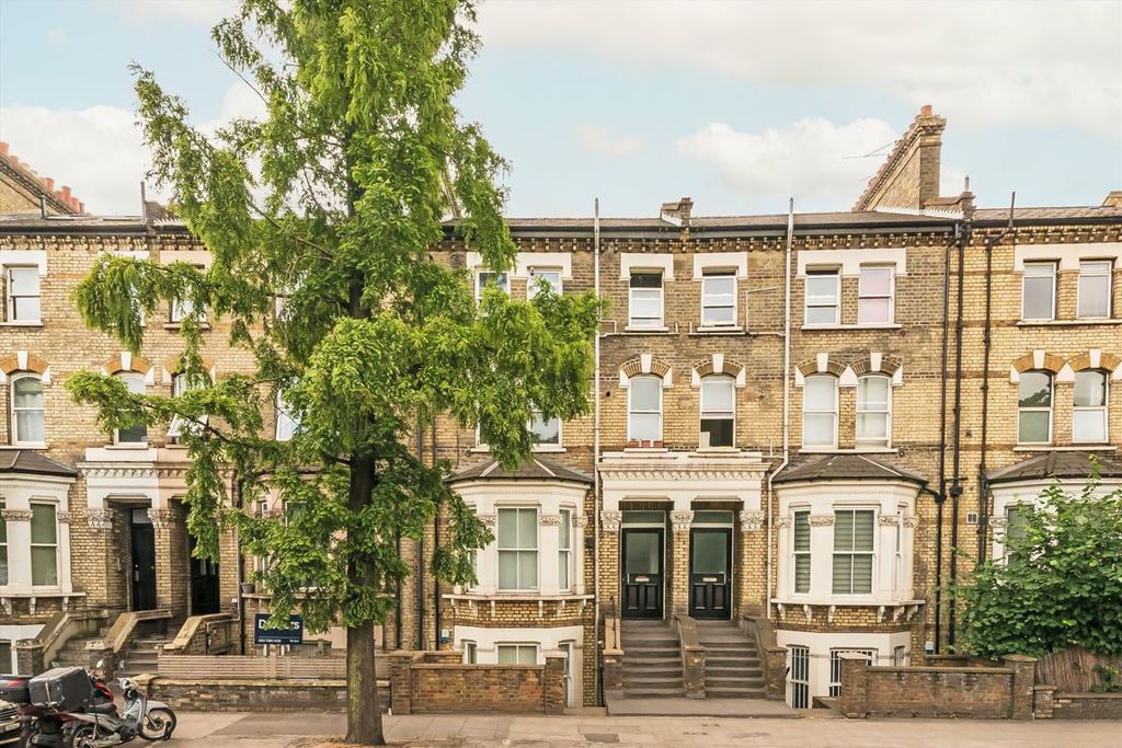 Property photo 1 of 7