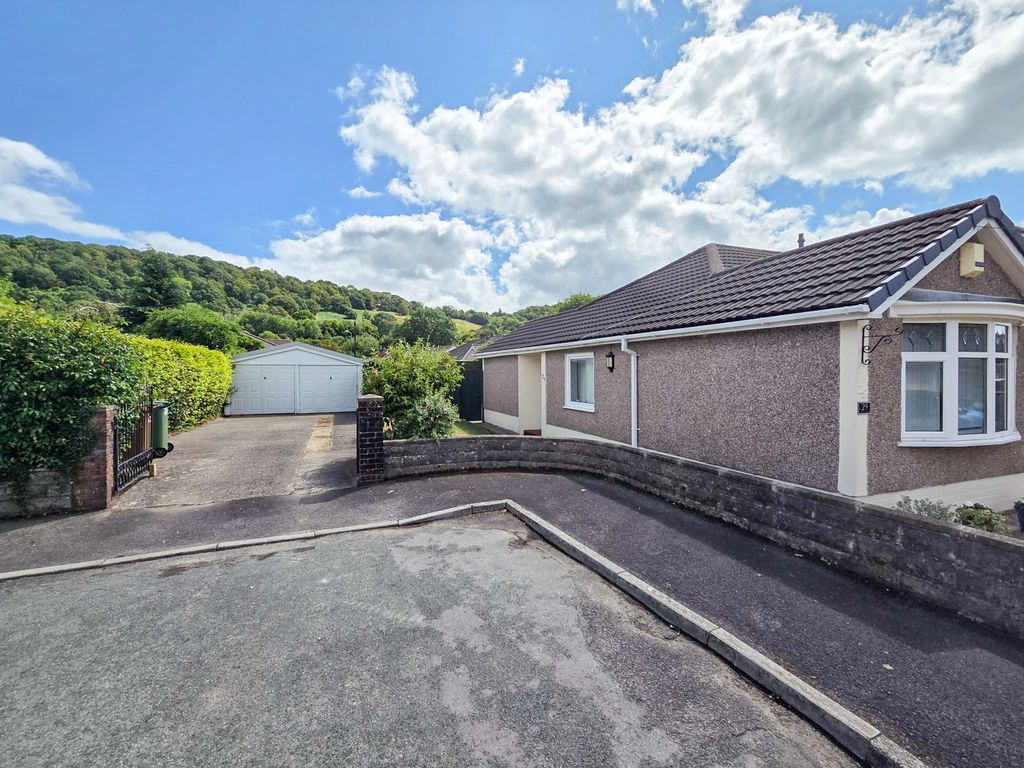 Property photo 2 of 43 Photo 44