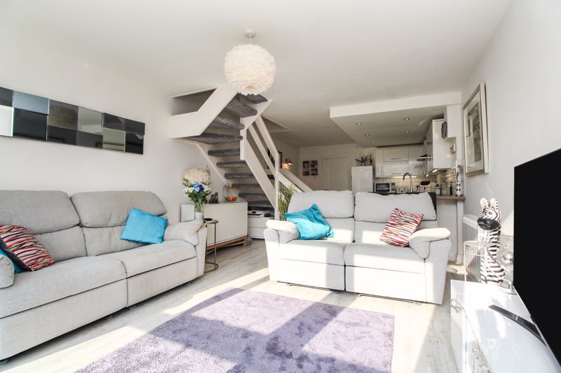 Property photo 3 of 19 Living Room