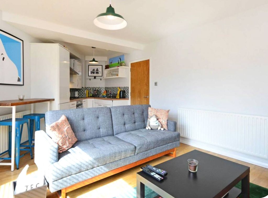 Property photo 1 of 7 Reception Room