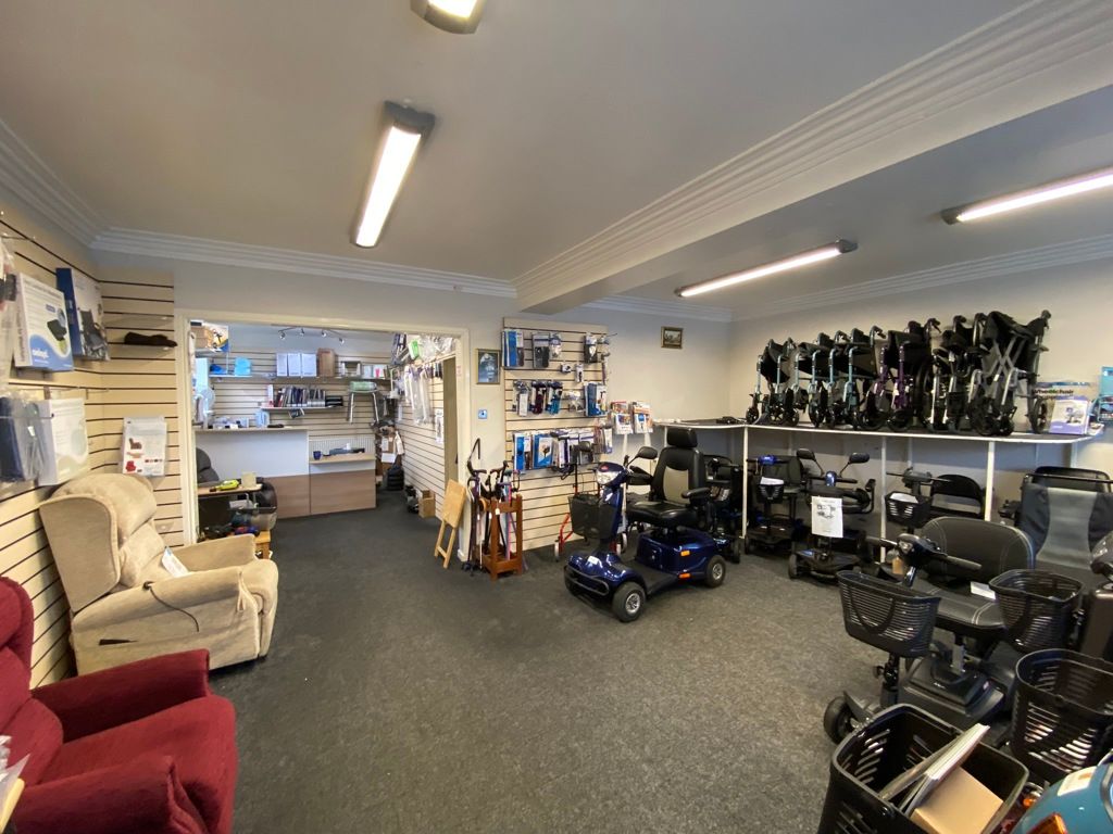 Property photo 2 of 5 Photo 4