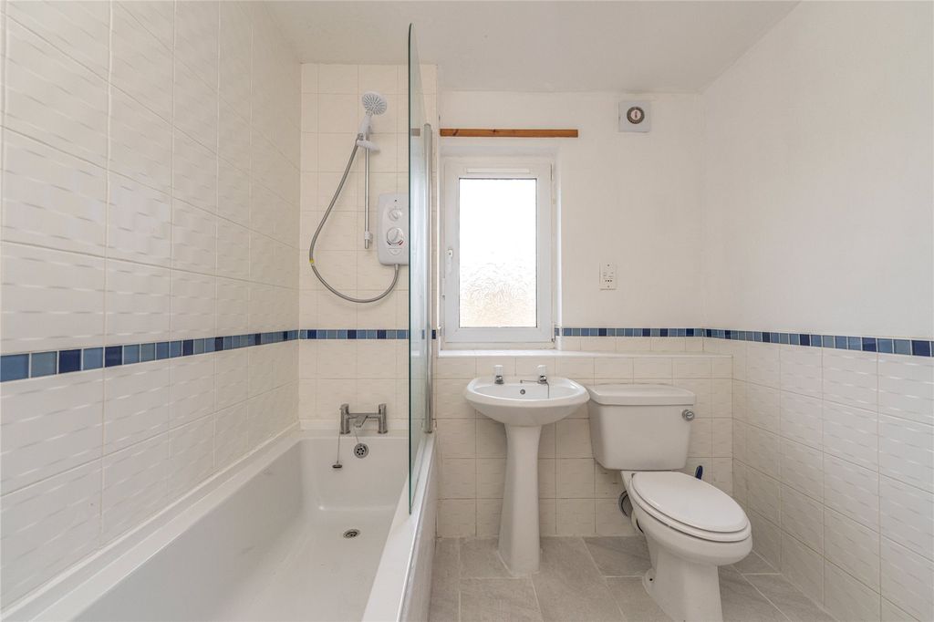 Additional image 12 of 2 bed flat for saleSwallow Brae, Livingston, West Lothian EH54