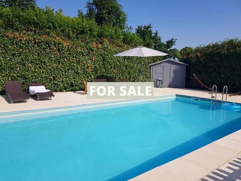 Property photo 2 of 18