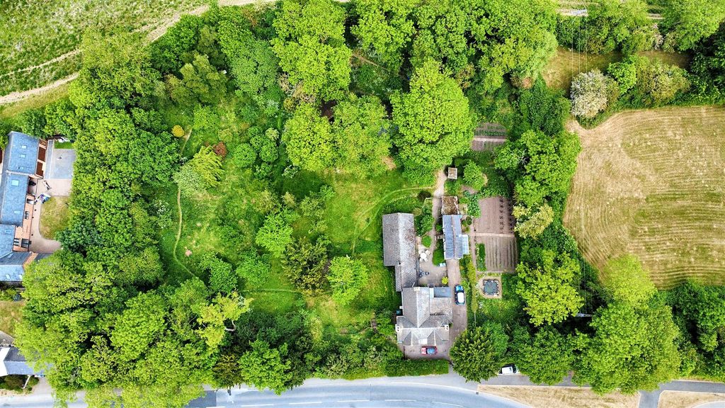 Property photo 2 of 30 Dji_Fly_20250519_133422_14_1747658072552_Photo_Opt