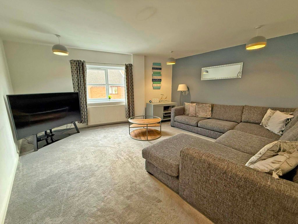 Property photo 2 of 9 Img_2492